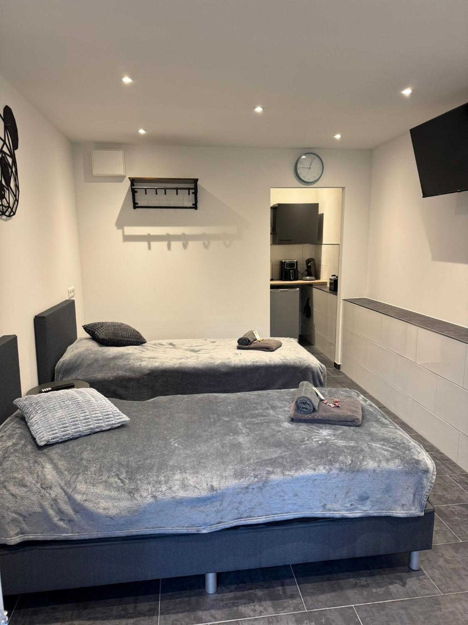 Waldstadt Homes, Iserlohn Buitenkant foto